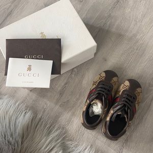 Gucci Toddler Monogram Sneakers. Size 23.